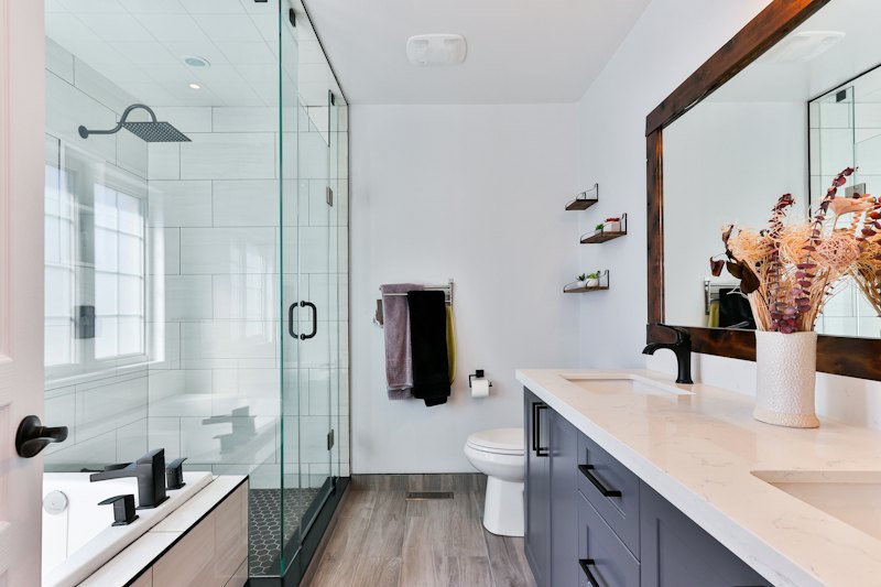 Clean modern bathroom with a glass shower